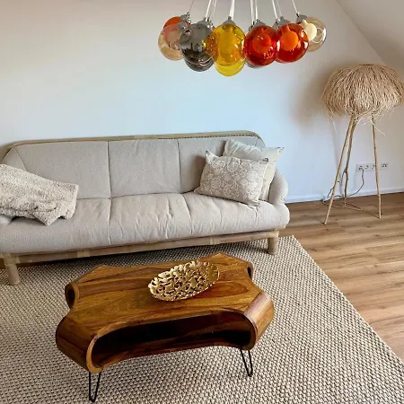 Rheinstrand, Wunderschoene, Renovierte Appartement *